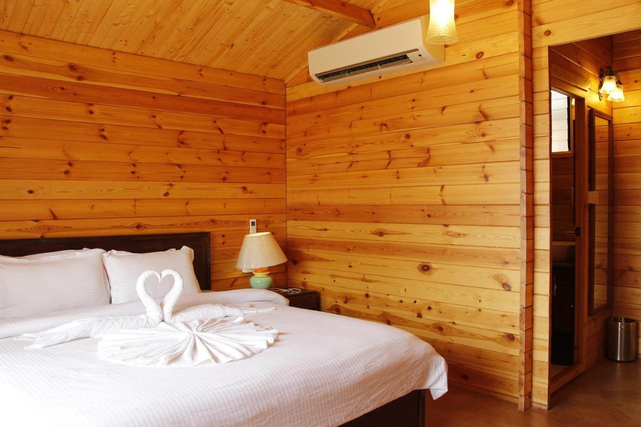 Larive Beach Resort Вагатор Екстериор снимка