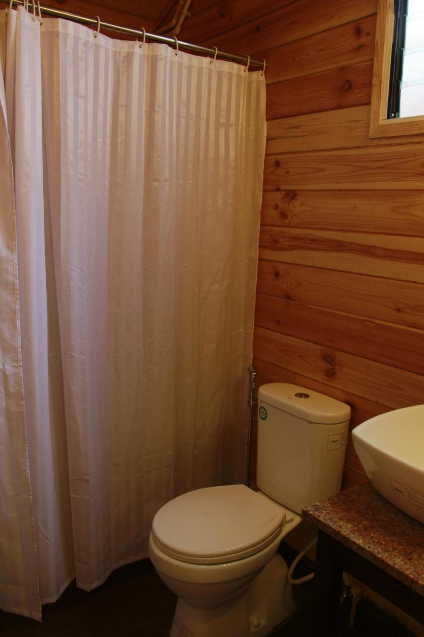 Larive Beach Resort Вагатор Екстериор снимка